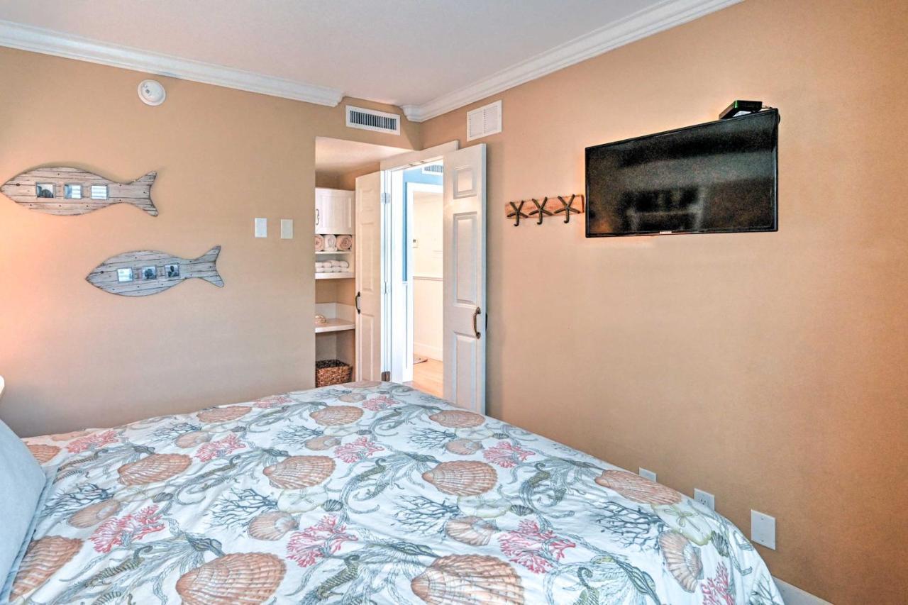 Condo With Pool Access Walk To Shopping And Beach! Naples Exterior photo